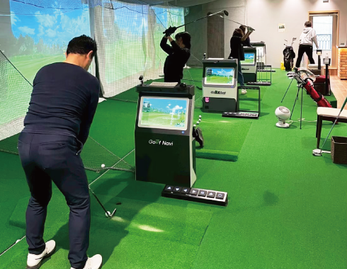 ラビットヒル18 インドアゴルフ店頭イメージ1